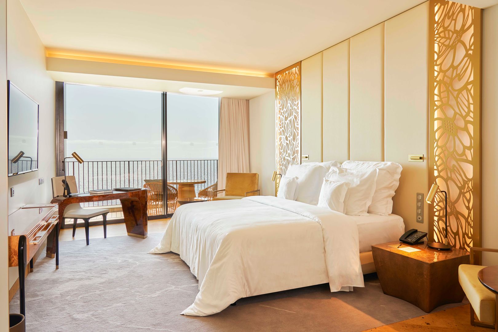 Savoy Palace - The Leading Hotels of the World - Savoy Signature