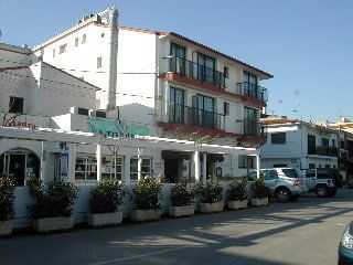 May Altafulla Beach Boutique Hotel