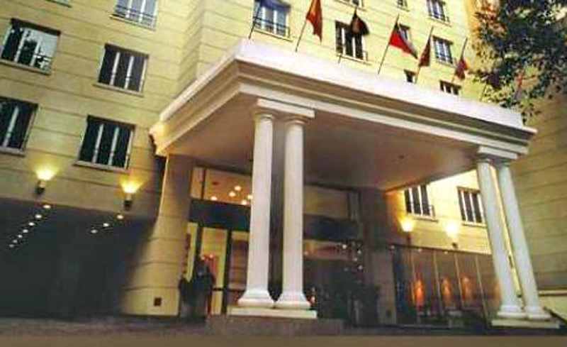 Loi Suites Recoleta Hotel