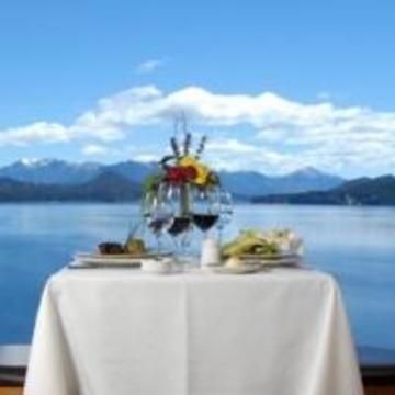 Charming Residences & Suites with Private Spa