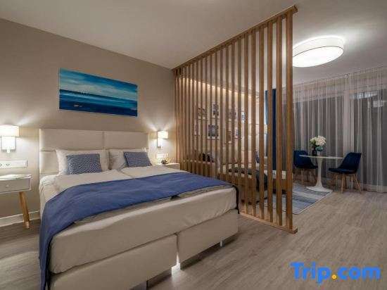 Lake Spirit Boutique Apartments