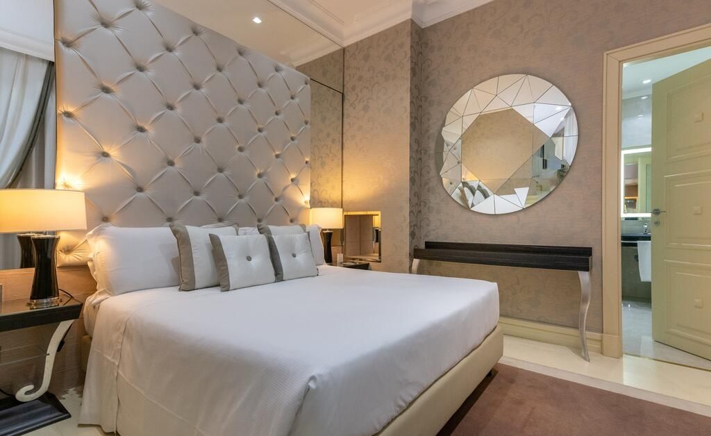 Radisson Blu GHR Hotel, Rome
