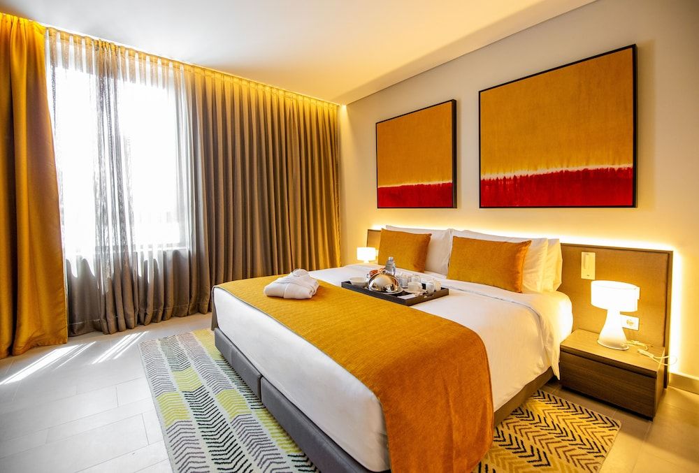Noom Hotel Abidjan Plateau