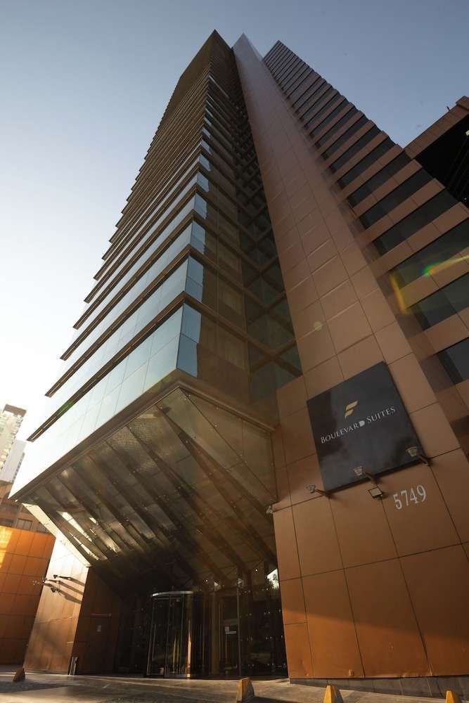 Boulevard Suites