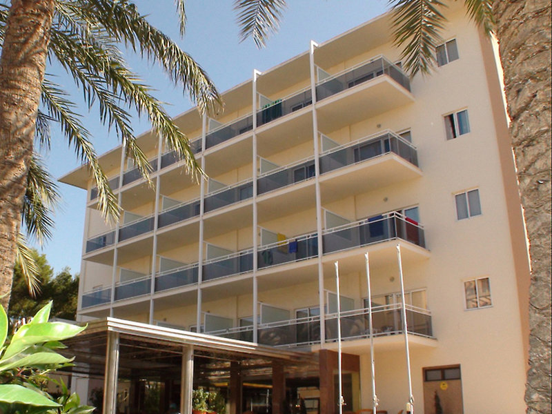 HM Ayron Park - Adults Only