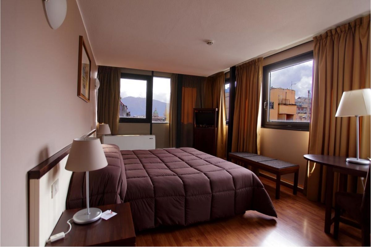Cristal Hotel Palermo