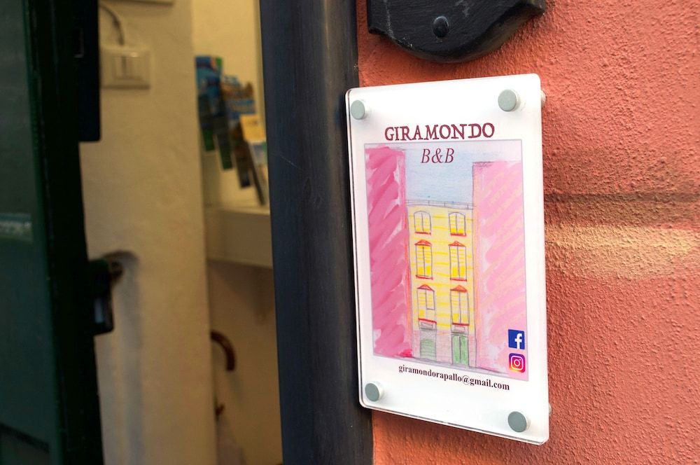 Giramondo Room & Breakfast