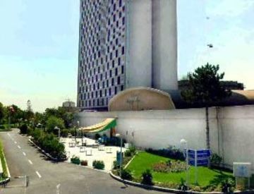 Parsian Esteghlal East Wing