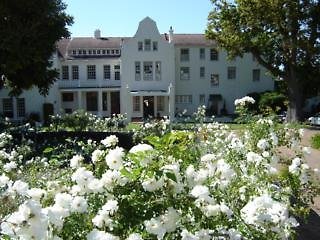 The Cellars-Hohenort Hotel